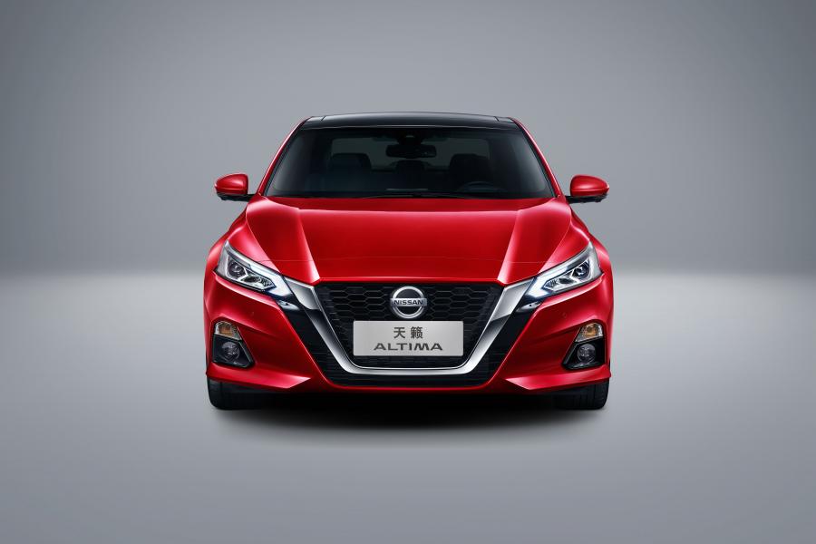  Nissan Altima 2018 года  (CN) (фото 3 из 3)